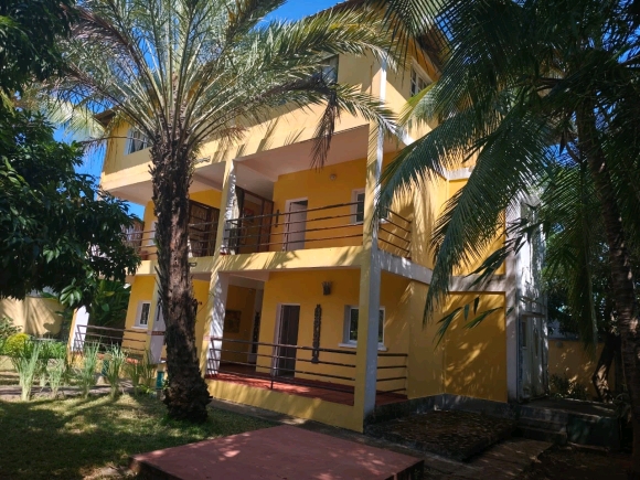 À VENDRE – Maison d'hôtes à fort potentiel, à quelques pas de la plage !