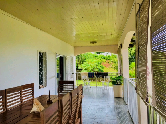 A louer, Belle maison entièrement meublée dans un quartier calme