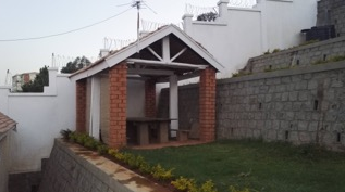 A vendre, maison à Ambatobe Antananarivo