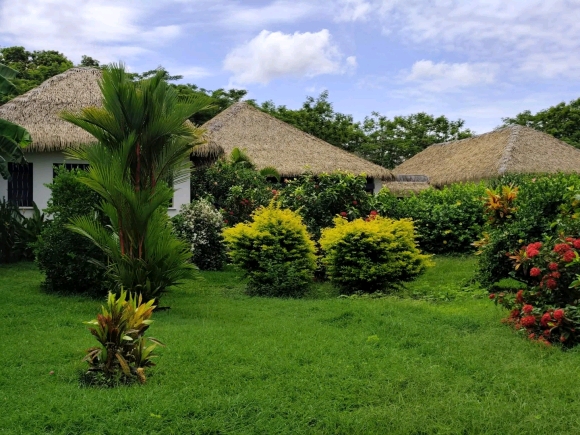 À VENDRE – Superbe Villa de Standing avec Vue Mer – Nosy Be