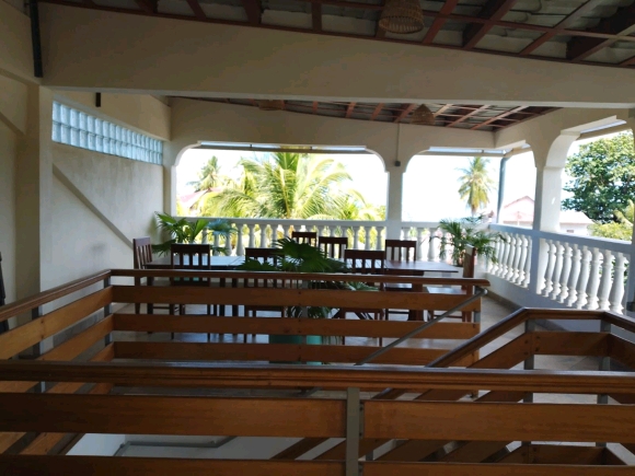 A LOUER, BEL APPARTEMENT A 5MN DE LA PLAGE