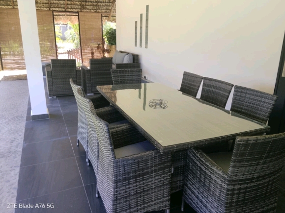 À Louer-Villa avec piscine privée