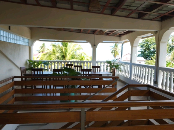 A LOUER, BEL APPARTEMENT A 5MN DE LA PLAGE