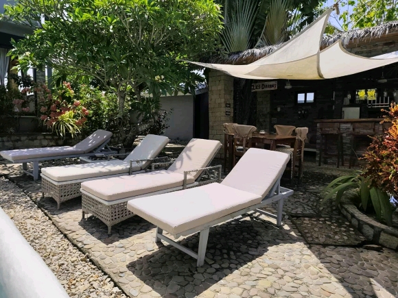 À VENDRE – Superbe Propriété Alliant Charme Tropical et Confort Européen