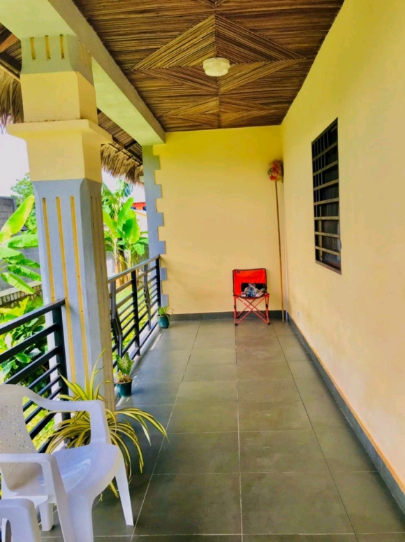 À Louer-Maison de plain-pied meublé avec jardin